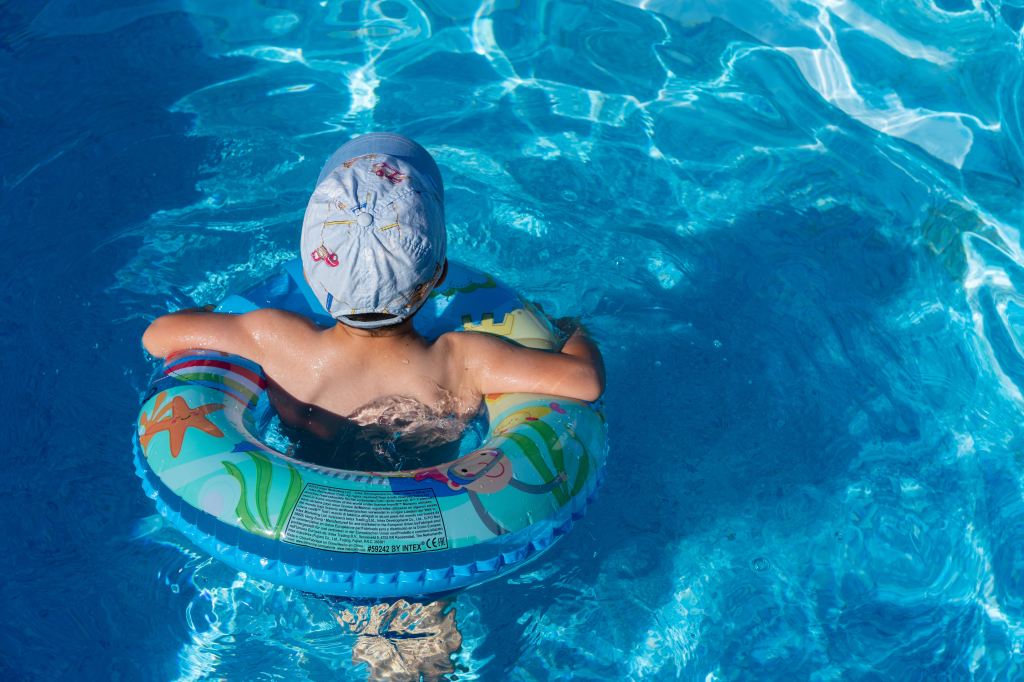 Everything You Need to Know About Swimming&nbsp;Diapers